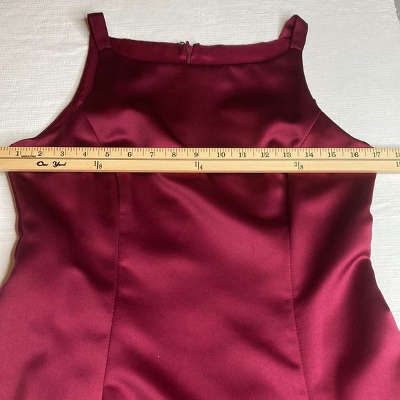 Betsy & Adams Dress Gown Burgundy with Wrap Gown Dress - Picture 14 of 16